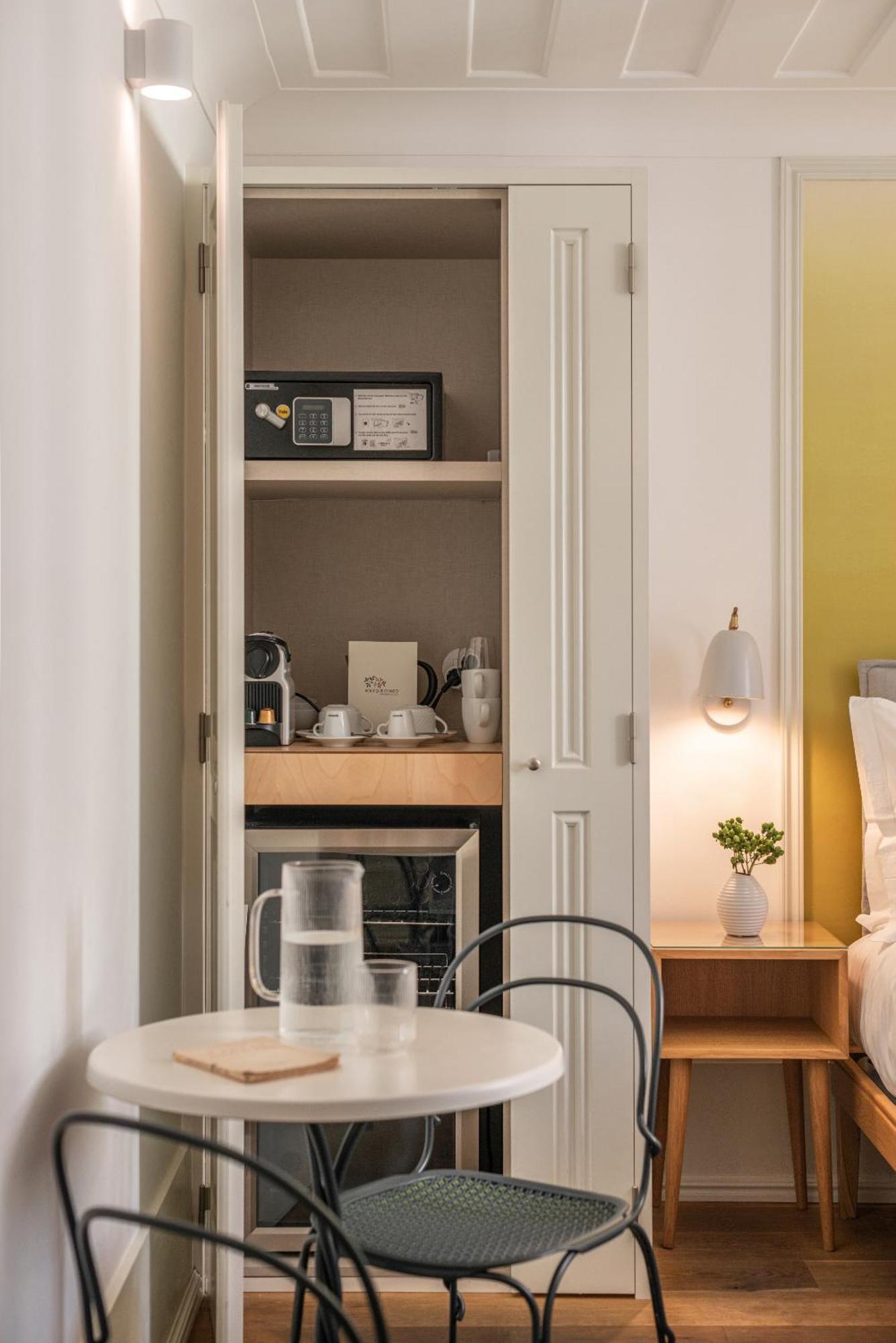 Guest house Boutique Chiado Lisbon